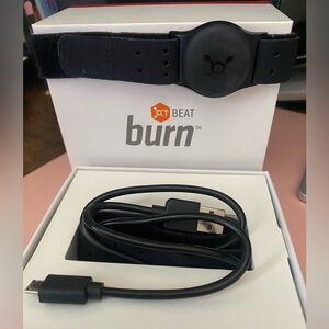 Orange Theory Monitor with extra band and charger